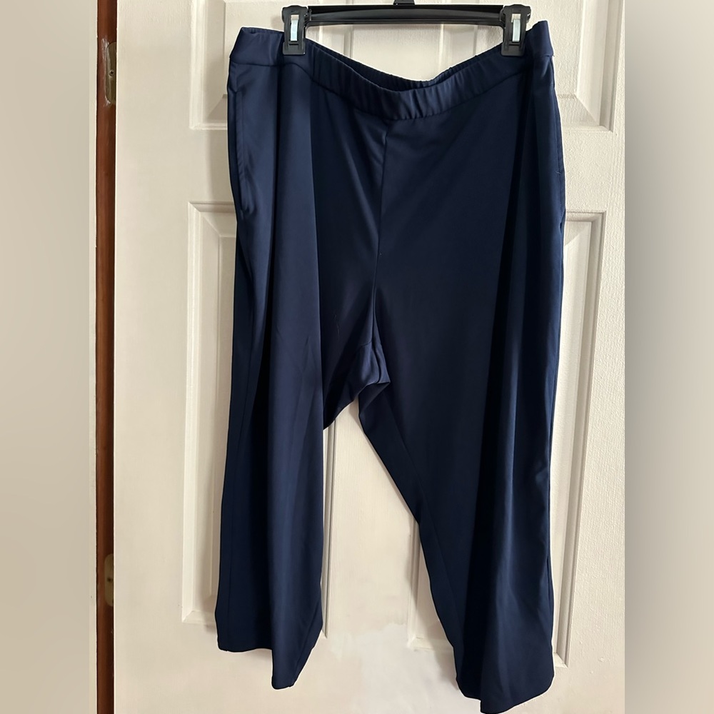 Susan Graver Liquid Knit Crop Capri